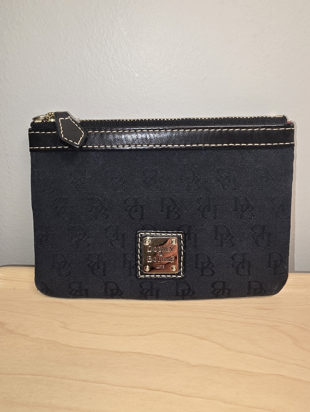 DOONEY & BOURKE Black Jacquard Logo Zip Pouch with Gold Plaque **